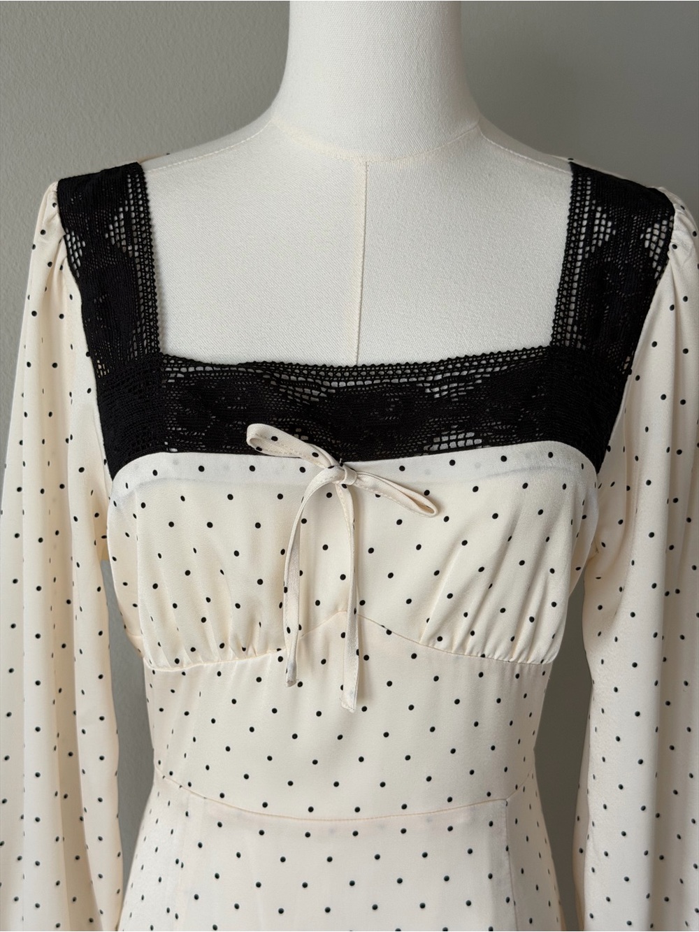 Simple Retro Mazie Long Sleeve Polka Dot Square Neck Midi Dress Lace Trim Cream - Picture 4 of 16